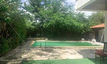 Imagem 5: Casa Duplex, para aluguel, possui 296 m² com 5 Suítes - Dunas