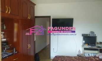 Imagem 2: Vende-se: Casa no Jardim Arco-íris