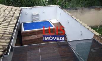 Imagem 3: Excelente casa duplex com 3 dormitórios à venda, 220 m² por R$ 600.000 - Itaipu - Niterói