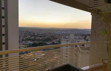 Imagem 2: Apartamento para venda tem 144 metros quadrados com 3 quartos