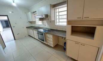 Imagem 7: Sobrado residencial na região da Saúde