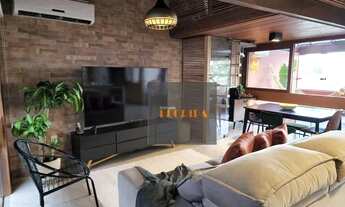 Imagem 2: Casa de luxo com 3 suítes e vista panorâmica e permanente para Lagoa da Conceição