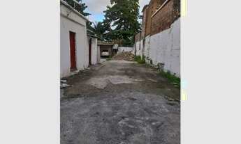 Imagem 3: Ponto Comercial Galpão / depósito com 5 vagas na garagem