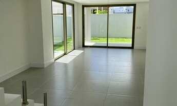 Imagem 2: Leo vende, Amarilis, bairro Papagaio, 4 suítes, closet