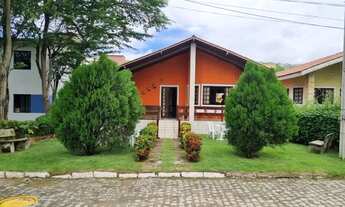 Imagem 2: Casa de condomínio para aluguel e venda possui 60 metros quadrados com 3 quartos