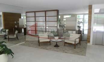 Imagem 3: Localizado no coração de Pinheiros. Condômino de alto padrão andar alto face norte. Três