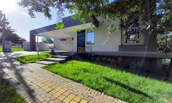 Imagem 3: Casa para Venda em Foz do Iguaçu, Mata Verde, 4 dormitórios, 1 suíte, 3 banheiros, 4 vagas