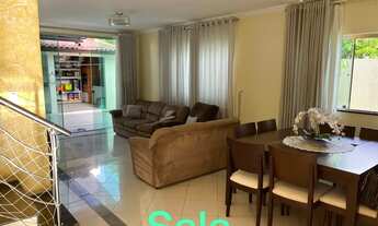 Imagem 5: Linda, espaçosa casa no Laranjeiras Premium