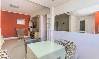 Imagem 7: Lindo apartamento mobiliado de 2 dormitórios e 1 vaga no bairro Tristeza