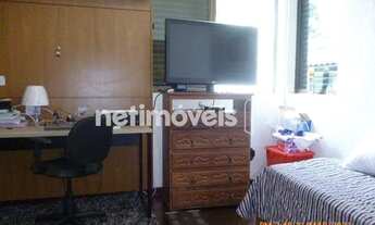 Imagem 6: Casa para venda tem 368 metros quadrados com 3 quartos