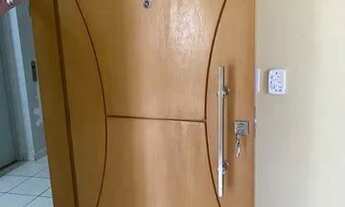 Imagem 4: Fit coqueiro 3/4 sendo um suite, porcelanato e modulados 280 mil aceita financiamento