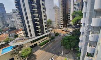 Imagem 6: Flat com 38m²ao lado do hotel Renaissance com vista pra Rua Haddok Lobo, a 2 quadras da Pa
