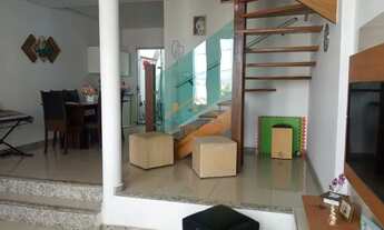 Imagem 2: Casa geminada no bairro Sapucaias II