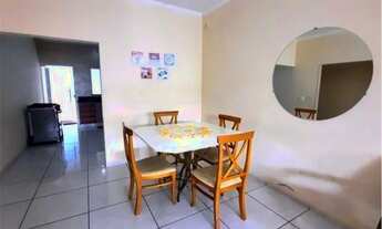 Imagem 4: Descrição de Locação: Esta linda casa de 3 dormitórios, localizada no Jardim Imperial em