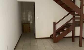 Imagem 2: Duplex para aluguel tem 60 metros quadrados com 2 quartos em Praia do Siqueira - Cabo Frio