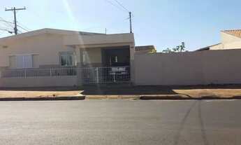 Imagem: Casa no bairro Castelo em Batatais