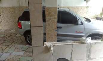 Imagem 4: 2 casas em sobrado