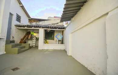 Imagem 3: Casa com lote de 388 m° á venda no Santa Tereza, ideal para investimento