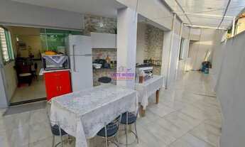 Imagem 7: EXCELENTE CASA Casa com 3 dormitórios