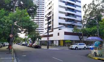 Imagem: Apartamento com 3 quartos no Rosarinho