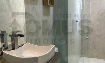 Imagem 7: Venda de Apartamento no Condomínio Ariovaldo Souza Dispõe de Três Quartos + Piscina e Salã