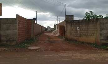 Imagem 3: Vendo lote no trecho 01 , condomínio , onibus passa na porta