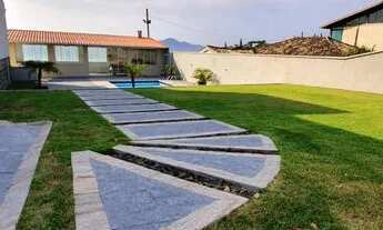 Imagem 6: Casa para venda possui 500 metros quadrados com 3 quartos em Ponta de Baixo - São José - S