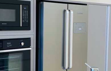 Imagem 3: Casa de condomínio térrea para venda tem 178 metros quadrados com 3 quartos