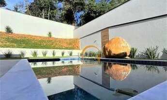 Imagem: Casa térrea dentro de condomínio de Alto