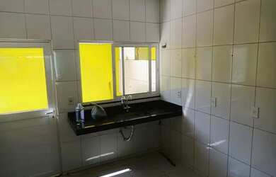 Imagem 6: Casa para venda com 90 metros quadrados com 3 quartos em Residencial Center Ville - Goiâni