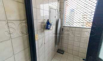 Imagem 5: Flat entre a Av. Berrini e Marg Pinheiros, com 02 dorms e cozinha completa. Consulte-nos