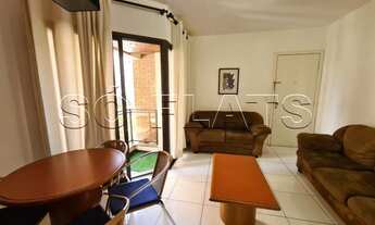 Imagem: Flat com amplos cômodos e uma sala avarandada