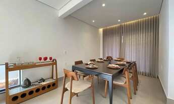 Imagem 7: Casa de Luxo com Potencial Incrível para Lazer e Conforto