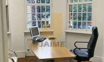 Imagem 6: Linda Casa comercial com 6 vagas, em área nobre, são 320 m2 bem distruibuídos