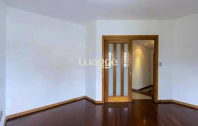 Imagem 13: Casa 3 dormitórios, sendo 2 suítes, vaga para 7 carros na Chácara das Pedras