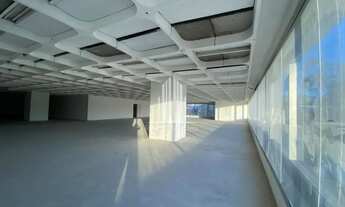 Imagem 3: Conjunto Comercial para Locação em São Paulo-SP, Jardim São Luís: 1 Sala, 6 Banheiros, 23