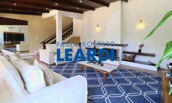 Imagem: SOBRADO - TREMEMBÉ - SP