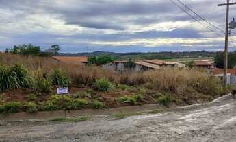 Imagem 7: TE259 - Lote com 1.751,55m² comercial ou residencial no Silveiras; analisa propostas carro