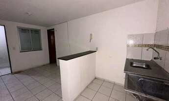 Imagem 6: Kitnet com 1 dormitório e água inclusa no bairro Damas