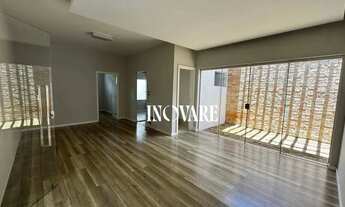 Imagem 2: Casa, 242 m² - venda por R$ 1.350.000 ou aluguel por R$ 6.000/mês - Brasil - Uberlândia/MG