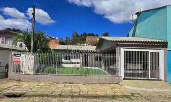 Imagem: CASA COM 02 QUARTOS 02 VAGAS BAIRRO PETROPOLIS