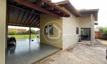 Imagem 4: CASA COM TERRENO GRANDE NO ALTO SÃO FRANCISCO