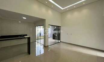 Imagem 4: Imóvel de luxo na Vila Planalto: Casa com 3 quartos, 3 suítes, 1 sala e 2 vagas de garagem