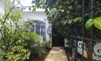 Imagem 2: Casa Térrea com 3 Dormitórios (1 Suíte) à Venda na Granja Julieta - São Paulo/SP