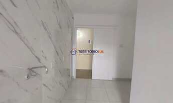 Imagem 4: Excelente apartamento de dois dormitórios na Av. Teresopolis com 68m2