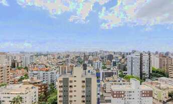 Imagem 2: Duplex para venda com 204 metros quadrados com 2 quartos em Bela Vista - Porto Alegre - RS