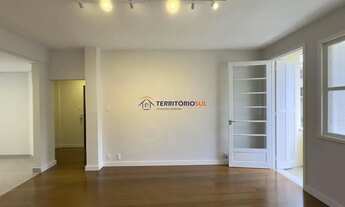 Imagem 4: Apartamento reformado de 103m², 3 dormitórios, sendo 1 suíte no Centro Histórico