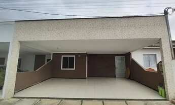 Imagem 2: Linda casa aconchegante sendo 2/4 com lateral e garagem coberta e 05 minutos do Shopping B