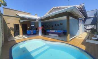 Imagem: Casa sobrado 4/4 sendo 2 Suítes, 360m²