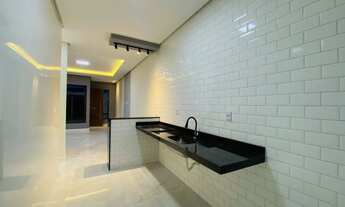 Imagem 4: Duplex Alto Padrão, 4/4 sendo um suíte e closet, Prox. A Fraga Maia